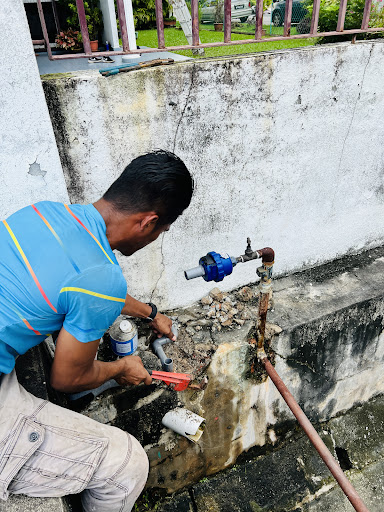 Tukang Paip Dekat Saya en Klang Terbaik: Penyelesaian Paip Pantas & Profesional